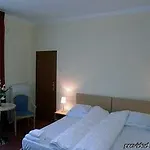 Korona 3*
