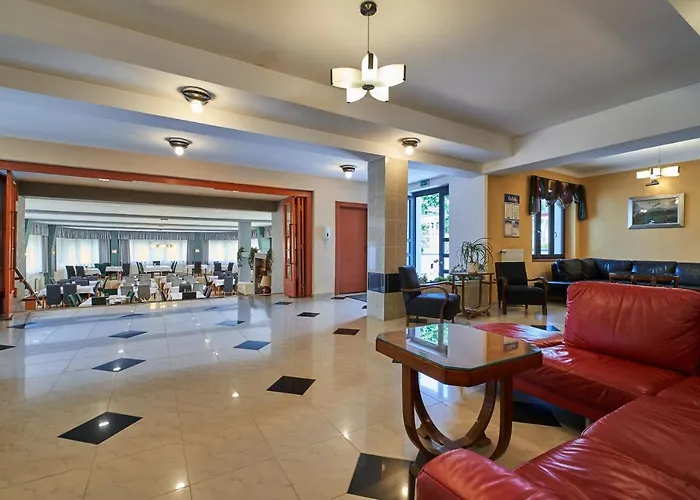 Hotel Korona 3*