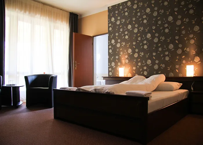 Korona Hotel 3*